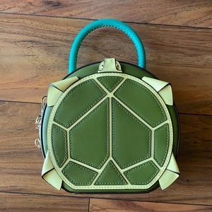 Kate spade turtle crossbody bag